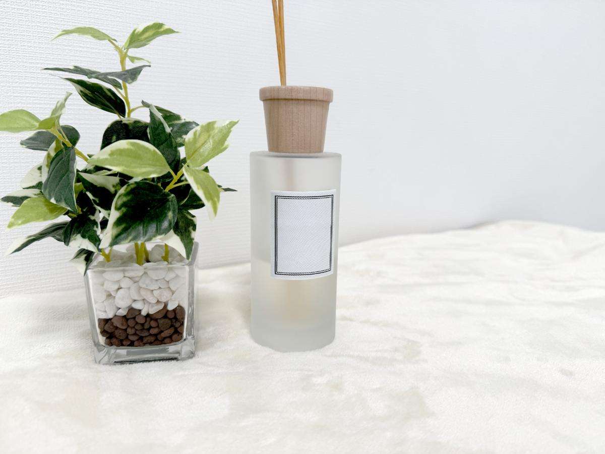 ディフューザーのガラス瓶を長く使う工夫と再利用アイデア